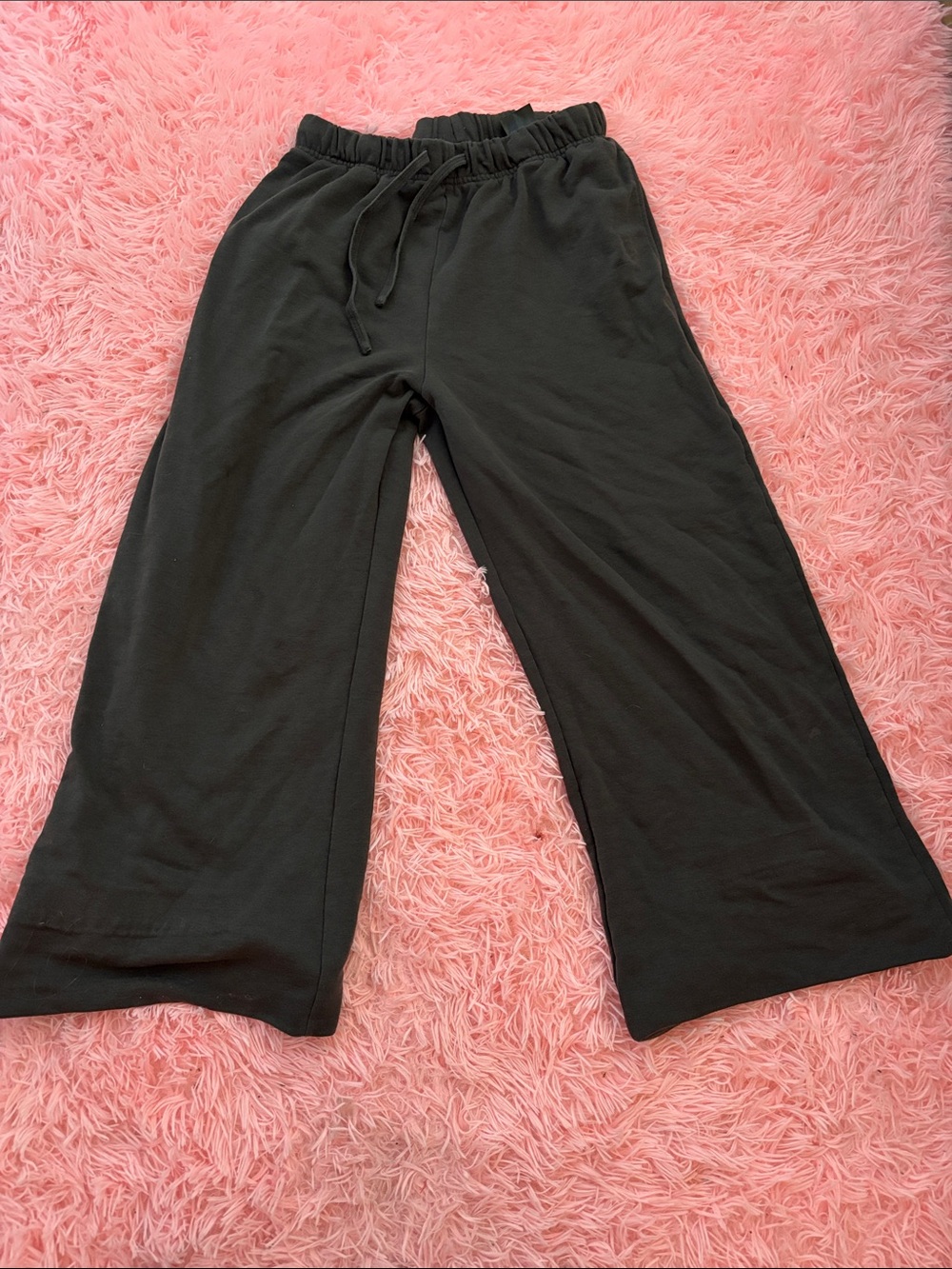 H&M Black Elastic Waist Lounge Pants